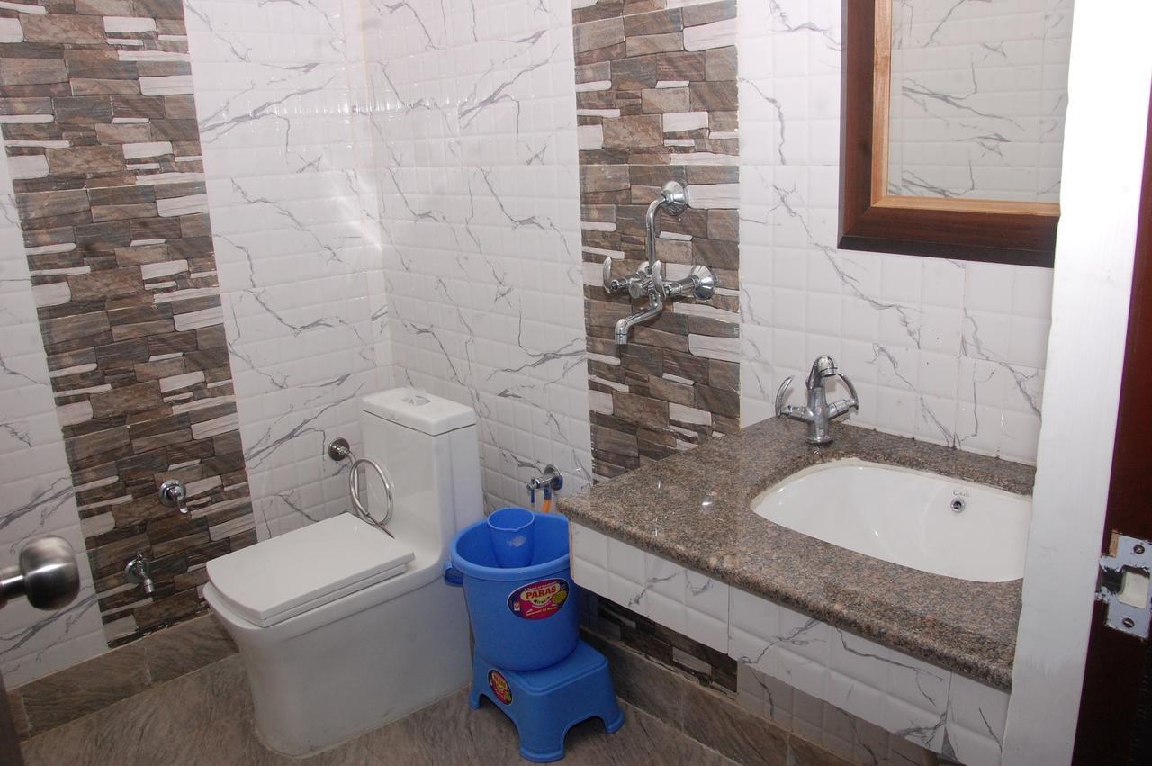 Hotel Prem Bandhan Hisār Dış mekan fotoğraf